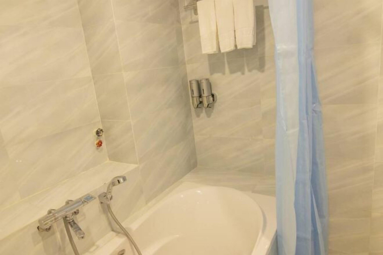 Bathroom 4, Green Hotel Quy Nhon - Hostel, Qui Nhơn