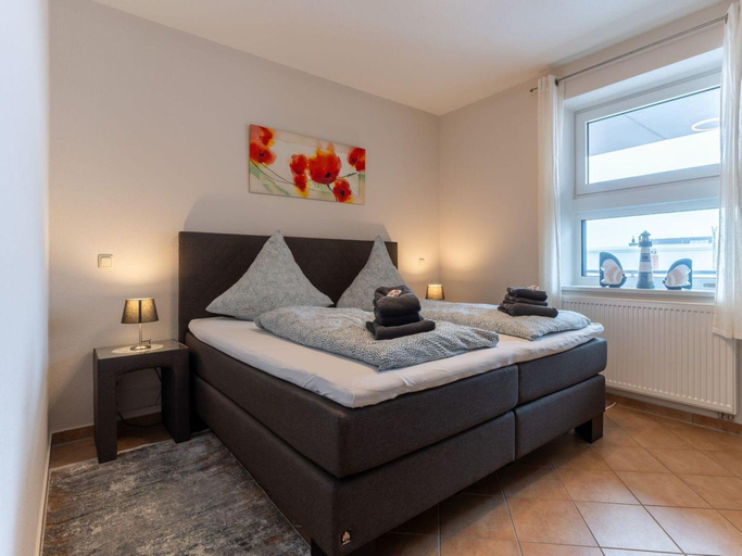 Bedroom 2, Ferienwohnung in Busum in traumhafter Lage, Dithmarschen