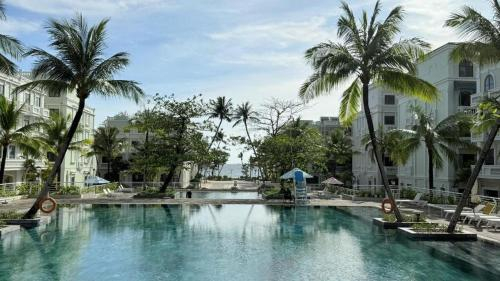 Swimming pool [outdoor], Cybade Hôtel, Phú Quốc