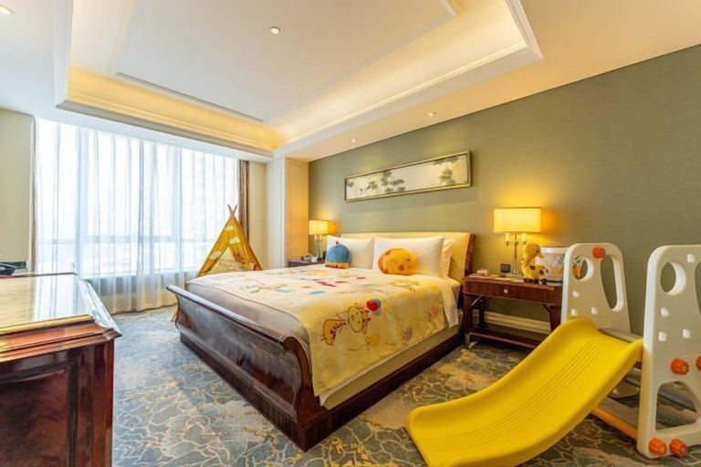Bedroom 5, Hebei Hotel Executive Apartment (VIP Building), Shijiazhuang