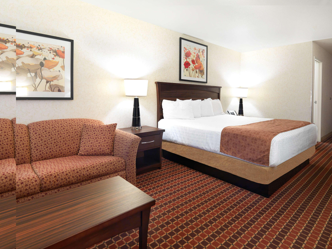 Bedroom 3, Crystal Inn Hotel & Suites, Salt Lake