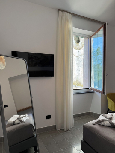 Room 5, Kalos Paestum, Salerno