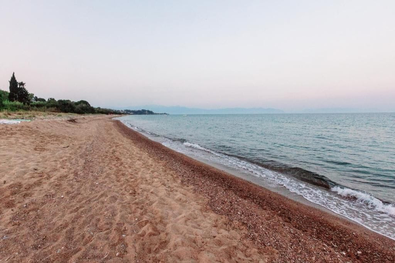Room 4, Seaheaven House B2 - Beachfront Nest Memi Koroni, Peloponnese