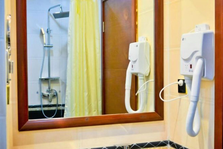 Bathroom 4, Tianyue Hotel, Altay