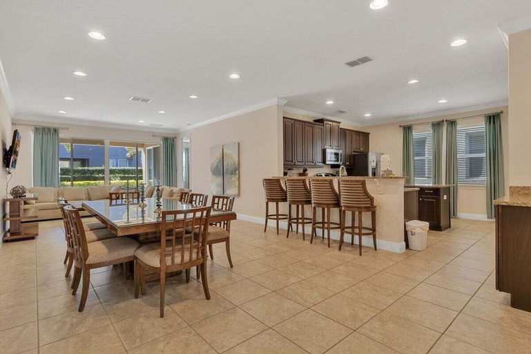 Interior 2, 480-7-ld-large Luxury, Osceola