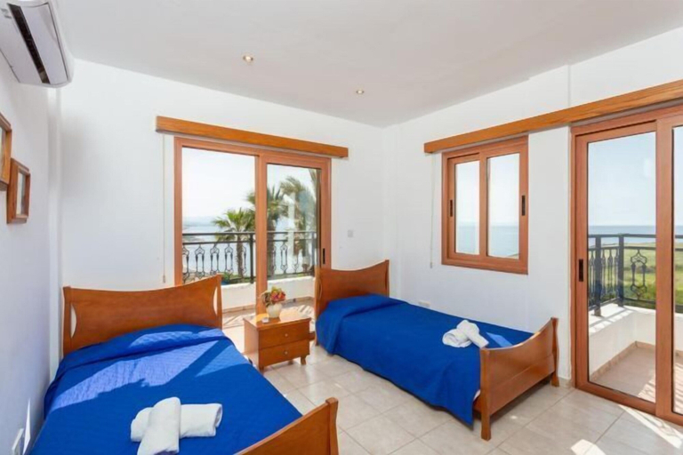 Bedroom 3, Villa Pelagos