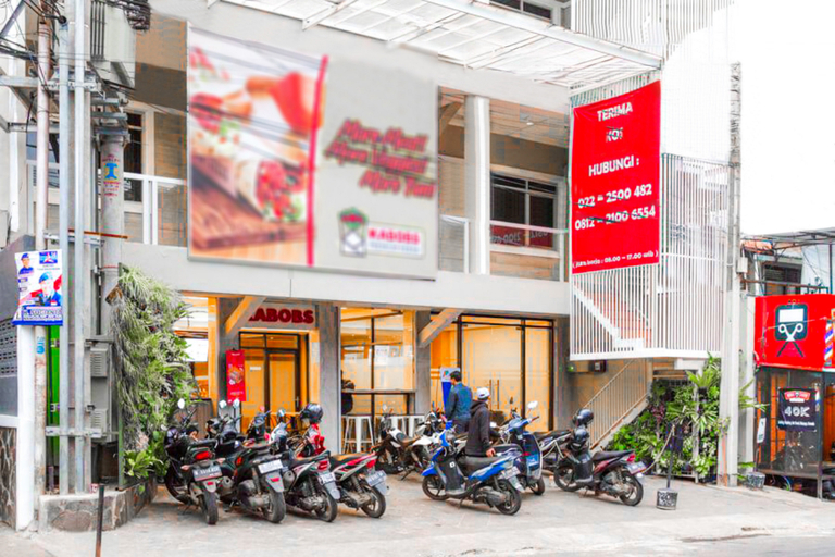 Exterior & Views 2, RedDoorz Plus @ Dipatiukur, Bandung
