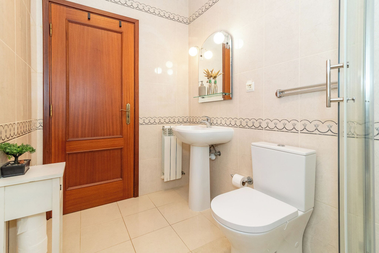 Bathroom 2, SURFinn Figueira Da Foz, Figueira da Foz
