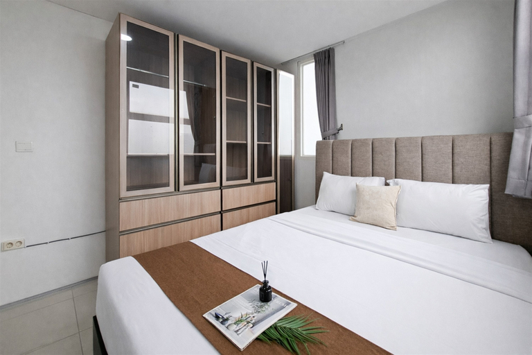 Bedroom 5, Comfy White 2BR for 3 Pax at Tuscany Residence By Travelio, South Tangerang