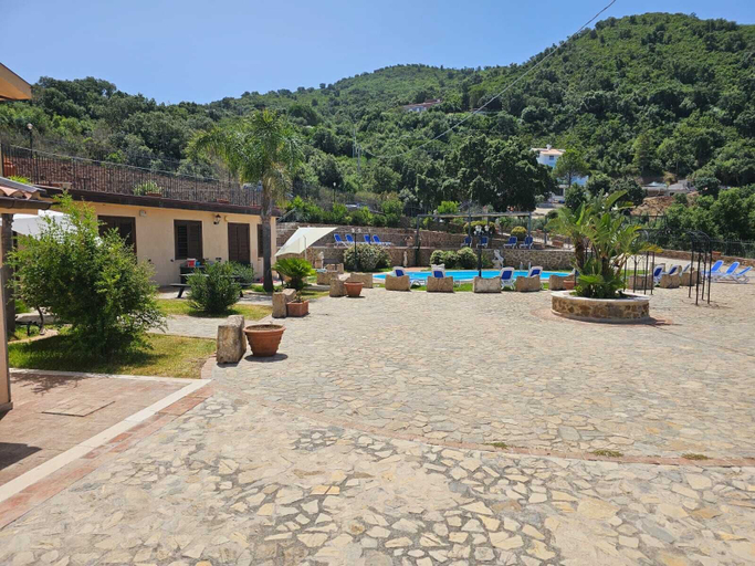 Pool 3, sea terrace resort cefalu, Palermo