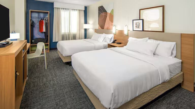 Room 2, Clemmons inn & suites, Forsyth