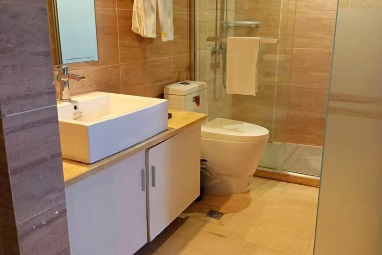 Bathroom 3, Shengzhou Zunpin Fashion Hotel, Shaoxing