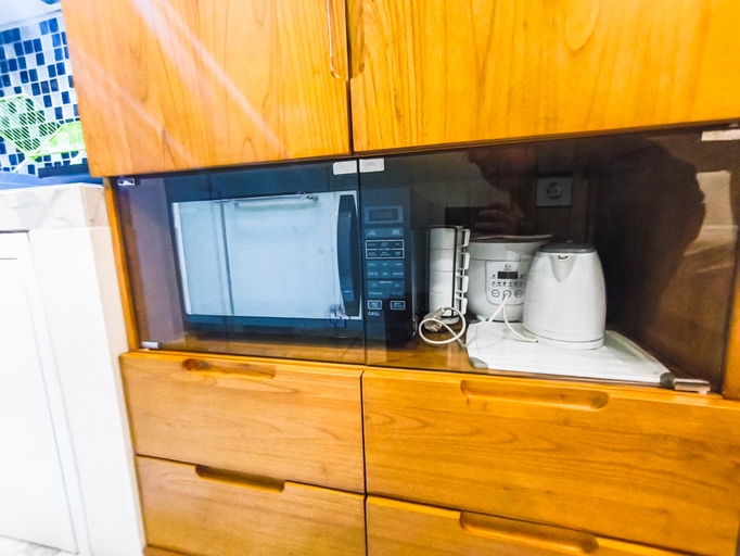 Facility 4, Modern Style Studio at Art Deco Apartment By Travelio, Bandung