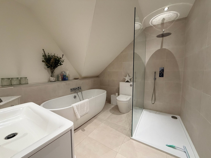 Room 5, 7TP in Bury St Edmunds, Suffolk