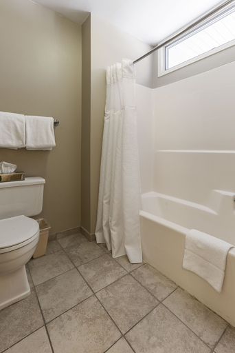 Interior 3, Stunning Lake Views The Shores 5577, Grand Traverse