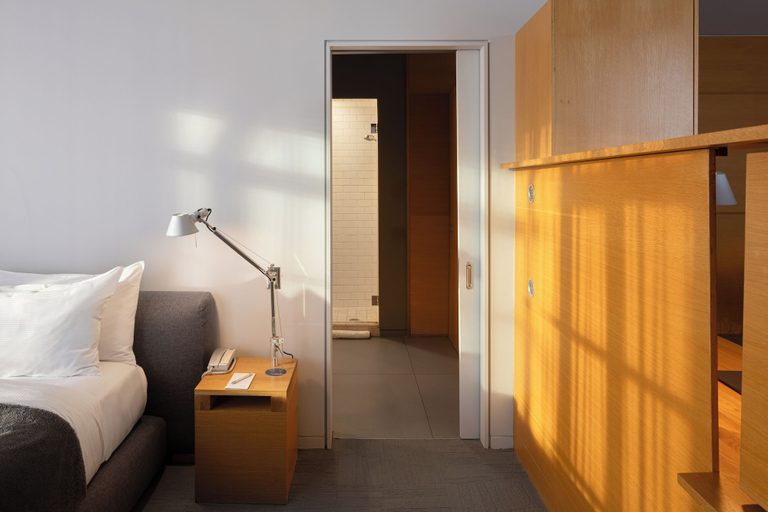Bedroom 2, Hotel Gault, Montréal