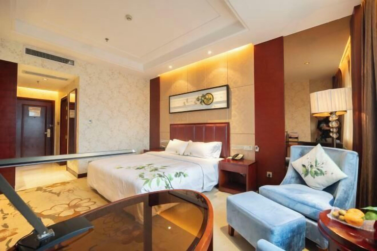 Bedroom 4, Xinxing Century Hotel, Leshan