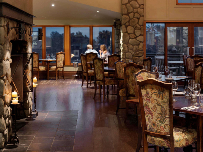 Food & Drinks 3, Fable Terrace Downs Resort by MGallery, Selwyn