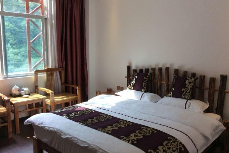 Bedroom 2, Hapang Pubu Hotel, Nujiang Lisu