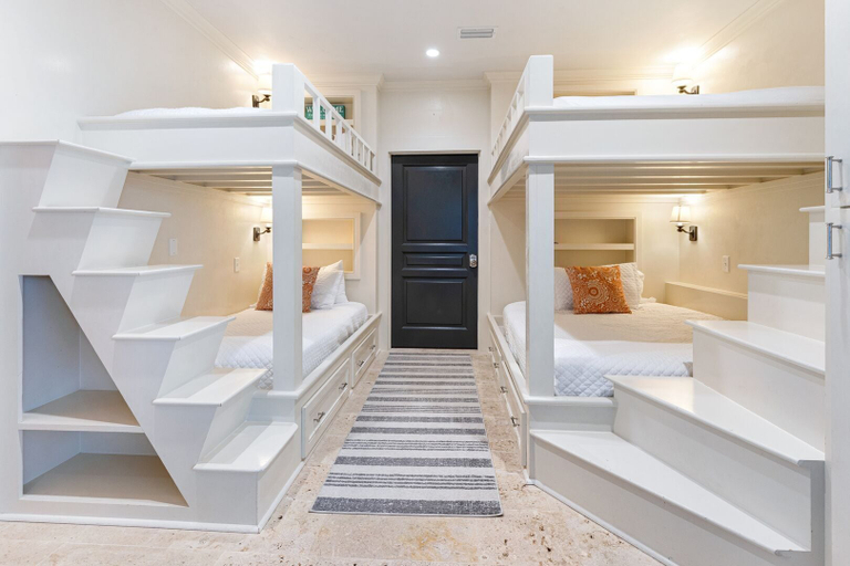 Interior 3, Serenity Now, Walton