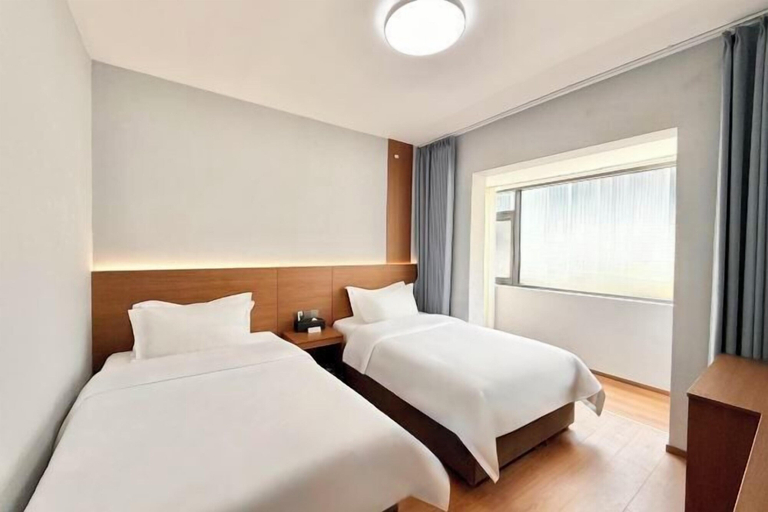 Bedroom 3, Celebrity Youngsun Xinhua Hotel, Mianyang