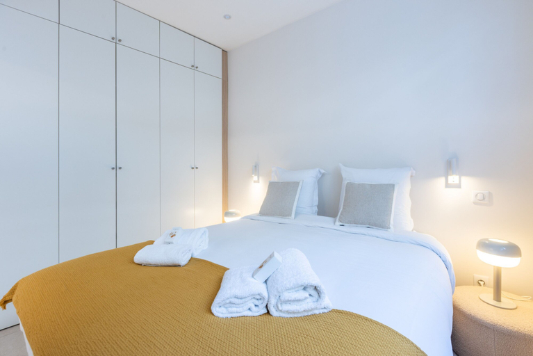Room 4, 2 Chambres-terrasse-pointe Croisette A2b267, Alpes-Maritimes