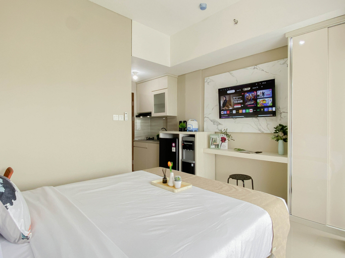 Bedroom 3, Bright and Cozy Studio at Royal Sentul Park Apartment By Travelio, Bogor