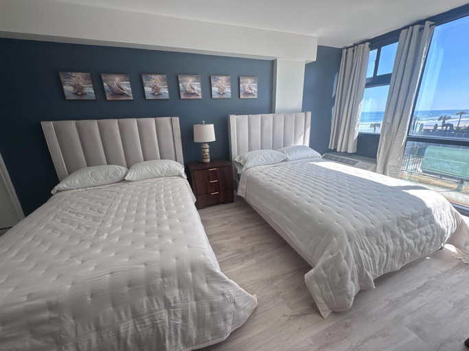 Room 3, Oceanside Duo 2 Updated Rooms w Water Views, Volusia