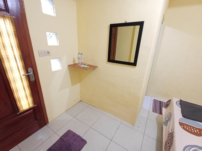 Room 3, Irma Guest House, Malang