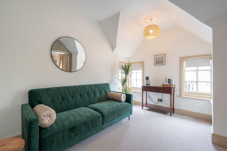 Public Area 3, The Bugle Coaching Inn, Isle of Wight