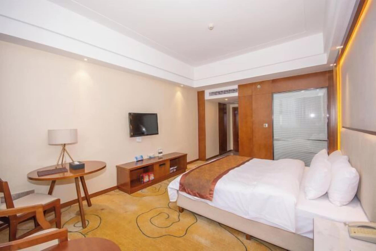 Bedroom 4, Bandao Lijing Hotel, Enshi Tujia and Miao