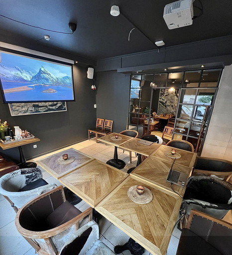 Food & Drinks 4, Carlton, Oslo