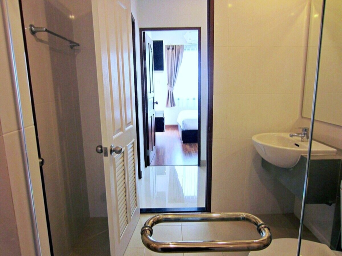 Bathroom 3, V-twin Condo Donjan, Muang Chiang Mai
