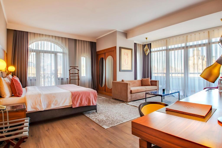 Bedroom 2, Tiflis Palace, Tbilisi