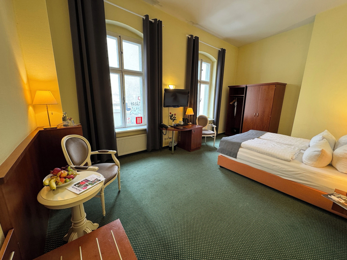 Bedroom 4, Hotel am Luisenplatz, Potsdam