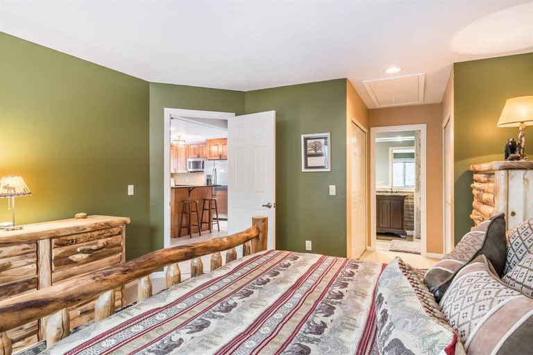 Interior 3, Fv49 Wow Stunning Single Level Home Next to Golf Course and Mt Washington Hotel, Coos