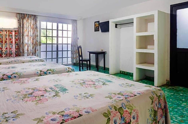 Room 4, Hotel San Martín, Veracruz