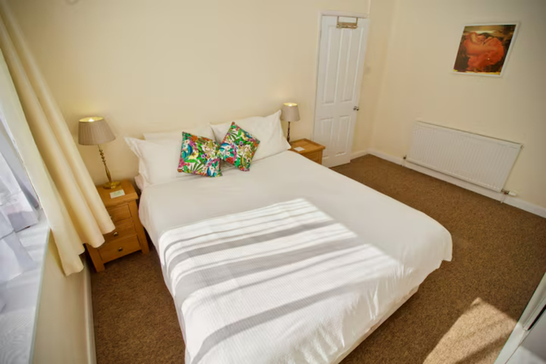 Others 3, Ringswell, Bath and North East Somerset