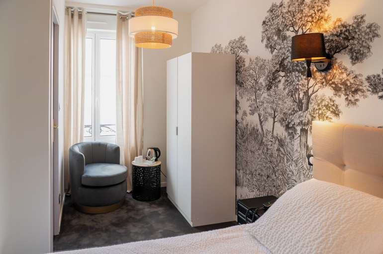 Bedroom 4, Hôtel de la glane, Haute-Vienne