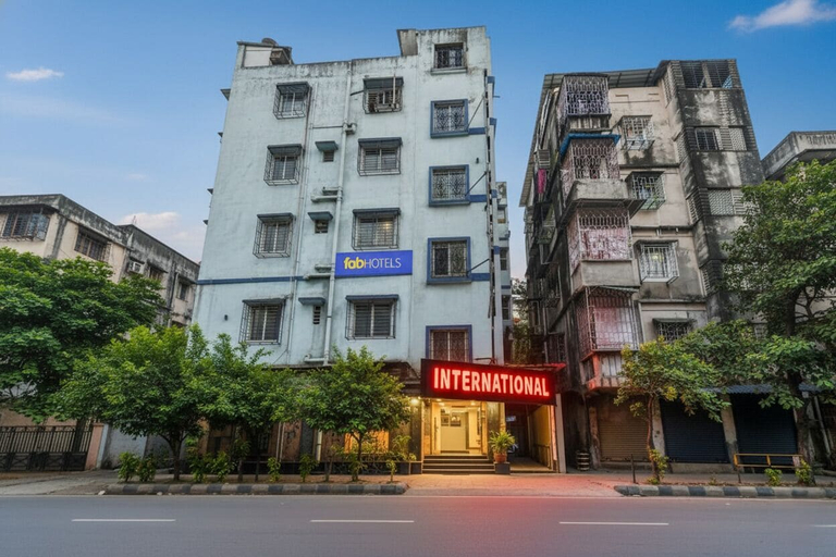 Exterior & Views, Fabhotel Al Burj International, Kolkata