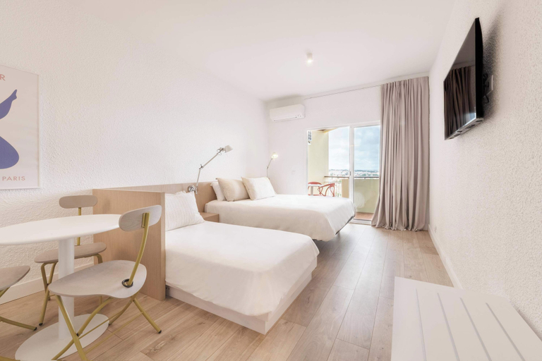Bedroom 2, Equador Superior Suites by Olala Homes, Cascais