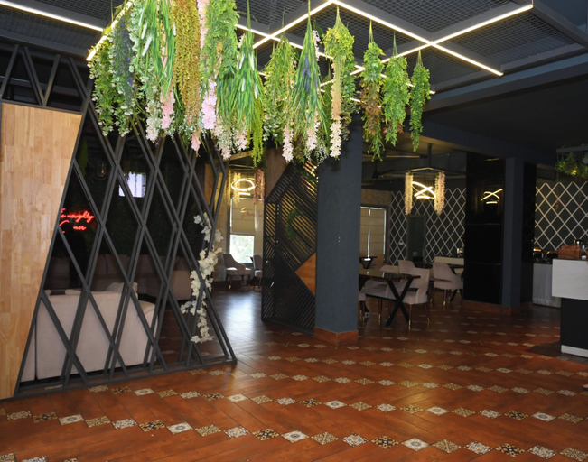 Restaurant 2, The carnation mound, Nainital