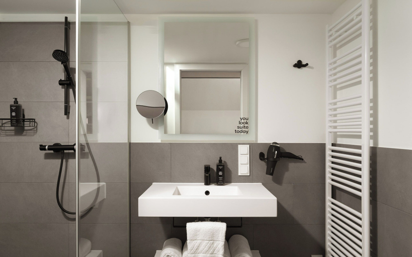 Bathroom 5, Limehome Vienna Vivenotgasse, Wien