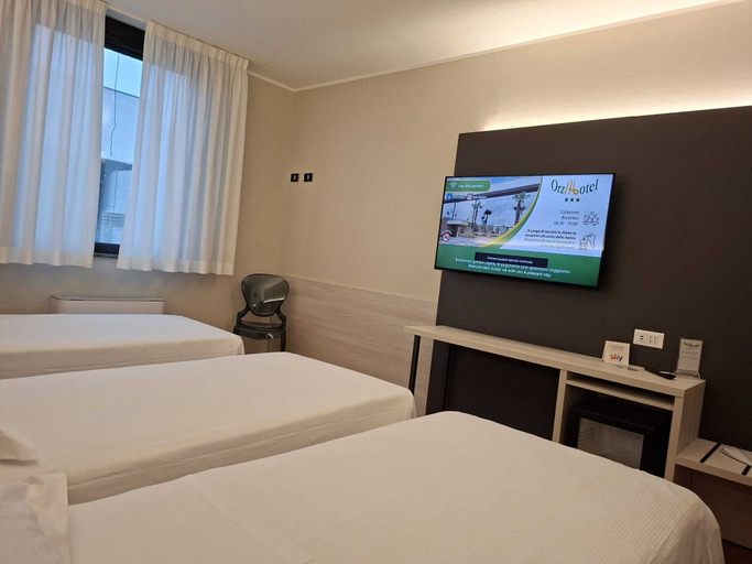 Bedroom 3, Orzihotel, Brescia