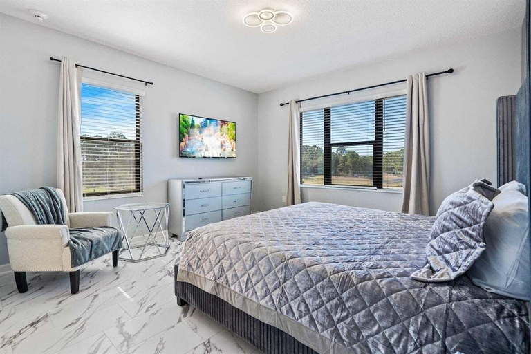 Interior 5, 1209-9-b -mansion Themed With Pool Near Disney, Polk