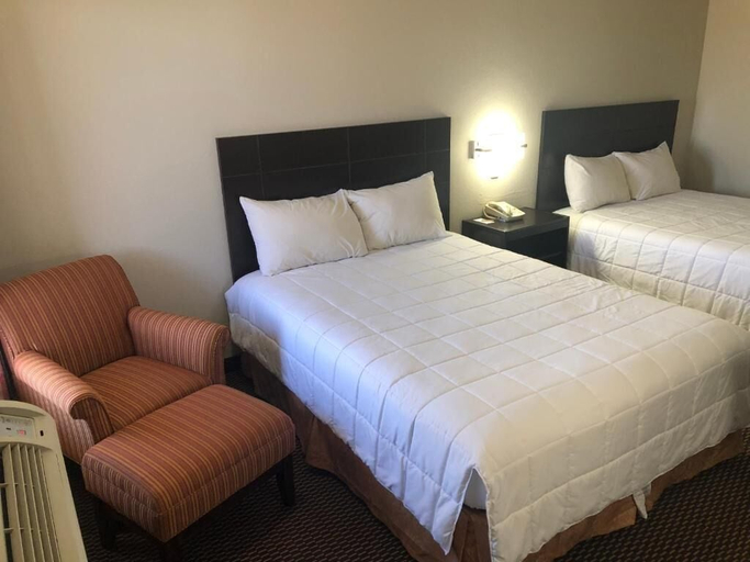Bedroom 3, Friona Inn, Parmer