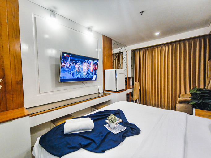 Bedroom 5, Modern Style Studio at Art Deco Apartment By Travelio, Bandung
