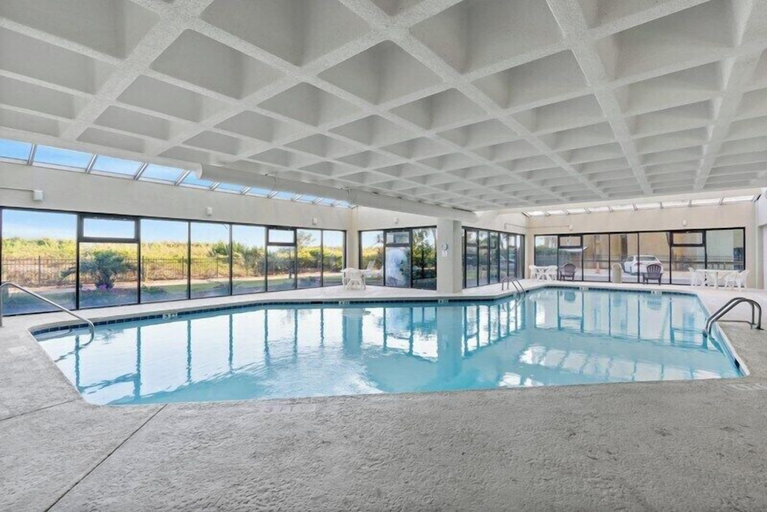 Interior 4, Seawinds 702, Horry