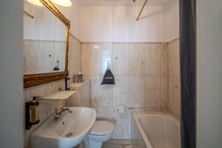 Bathroom 5, Villa Bleichroder, Vorpommern-Greifswald