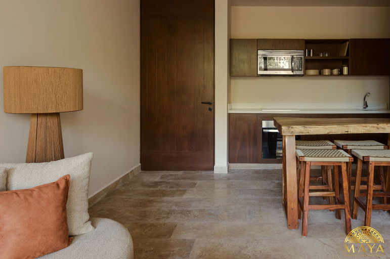 Living room 3, Peregrina Tulum 104A 2BR Luxury Condo, Cozumel